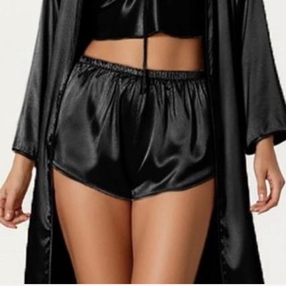 Target Stars Above Satin Shorts - Picture 2 of 2